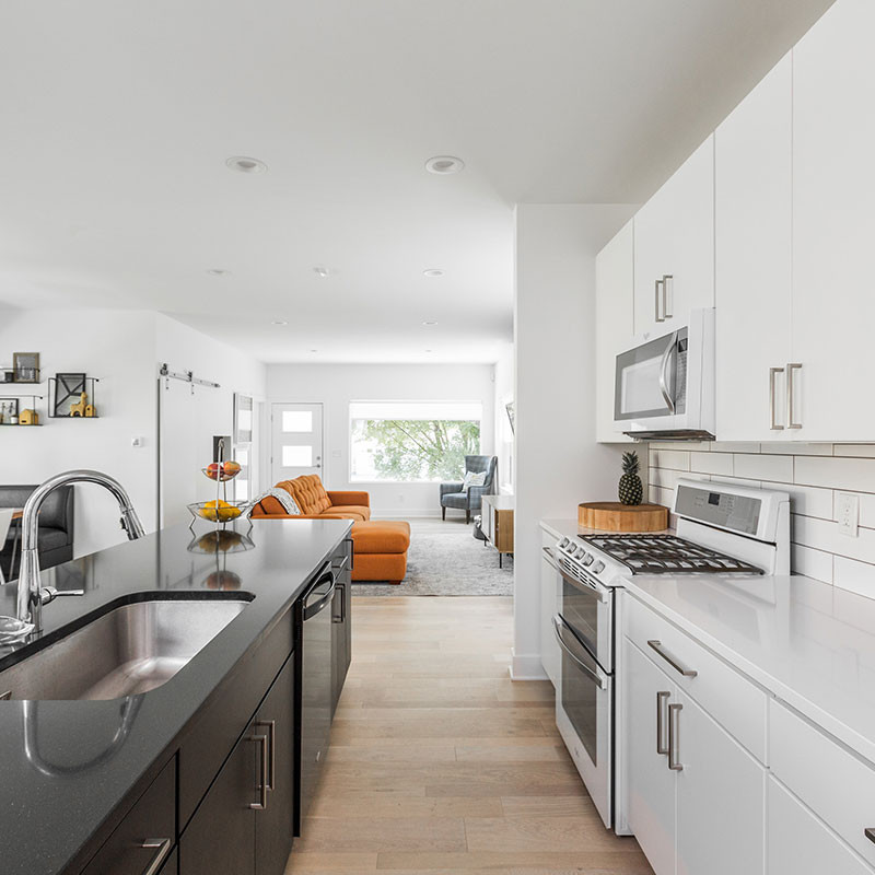 custom home kitchen